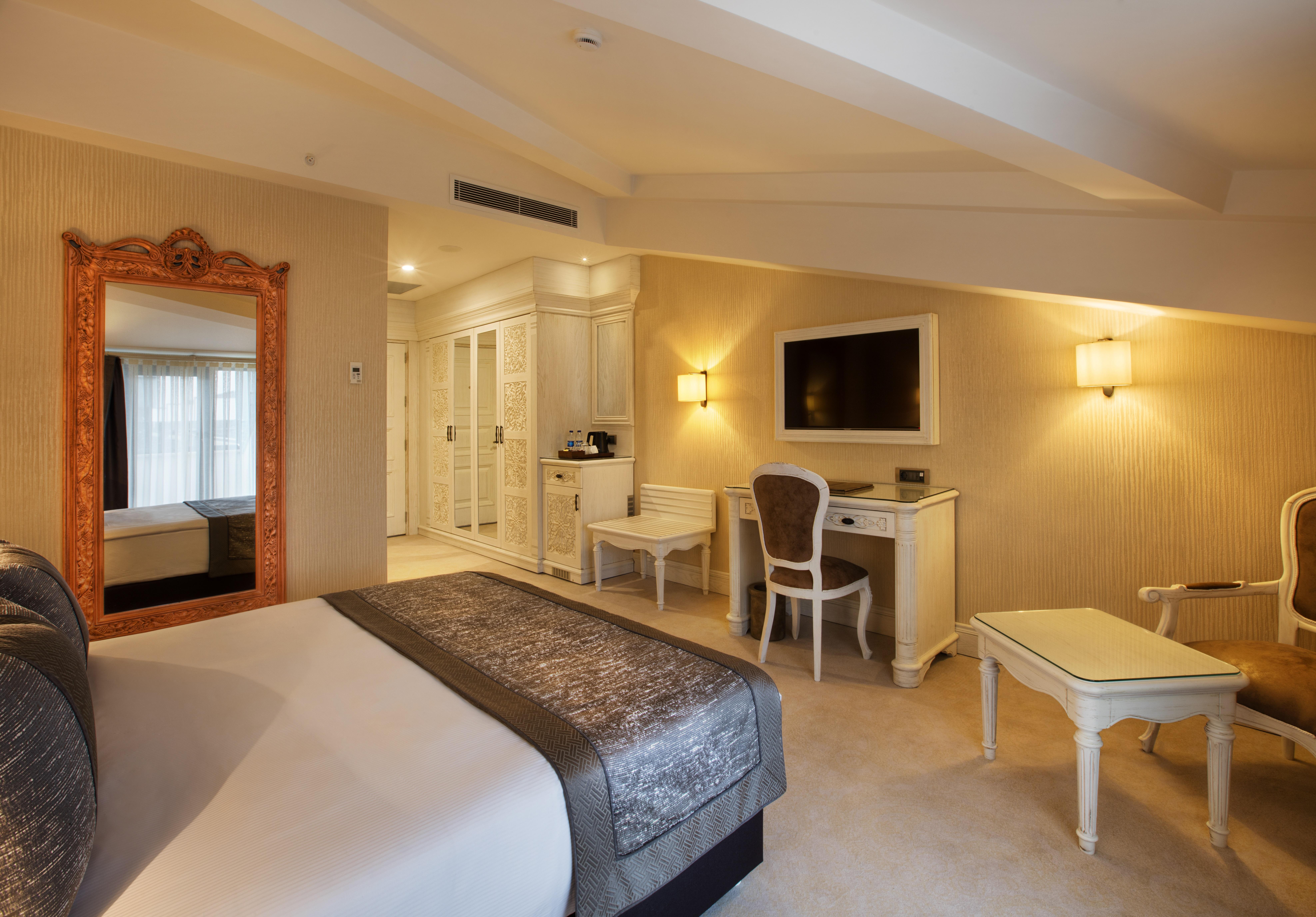 Ottoman'S Life Hotel Deluxe Isztambul Kültér fotó A room at the hotel